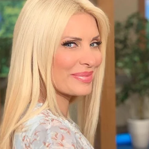 Η Ελένη Μενεγάκη θέλει να παίξει σε σειρά του Χριστόφορου Παπακαλιάτη | Η on air πρόταση