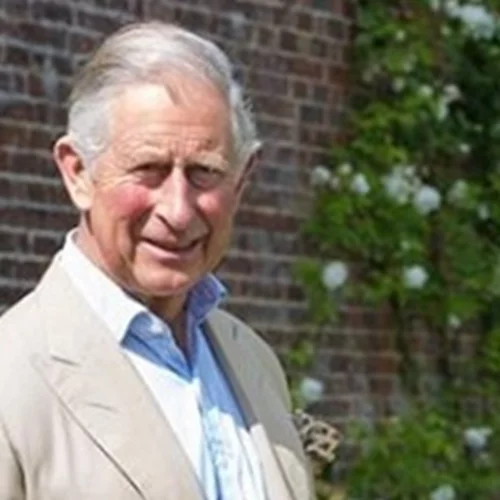 Ο πρίγκιπας Κάρολος τιμήθηκε με το Χρυσό Μετάλλιο Αξίας της Πόλεως των Αθηνών