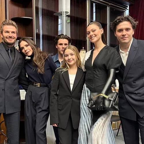 "Δεν υπάρχει καμιά κόντρα" | H Nicola Peltz μιλάει για τη σχέση της με την πεθερά της, Victoria Beckham