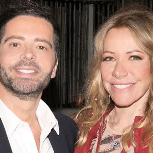 Μαριάννα Λάτση - Τατιάνα Μπλάτνικ | Η εντυπωσιακή και άκρως καλοκαιρινή δημόσια εμφάνιση τους σε εκδήλωση για τα "ελληνικά νησιά"