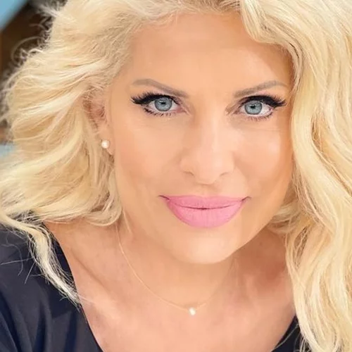 Ελένη Μενεγάκη | 'Ολα όσα αποκάλυψε για το πώς της αρέσει να απολαμβάνει το φαγητό της