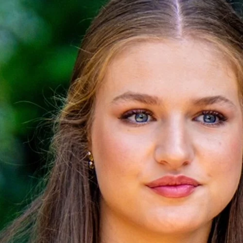 Νέο hot ειδύλλιο | H πριγκίπισσα Leonor έχει σχέση με ποδοσφαιριστή της Μπαρτσελόνα