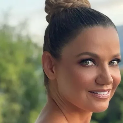 Η Παναγιώτα Βλαντή με coconut nails, τη νέα hot τάση νυχιών της σεζόν