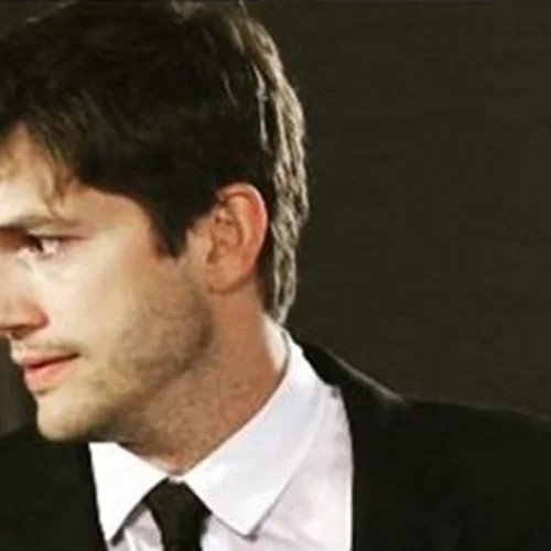H σπάνια ασθένεια του Ashton Kutcher