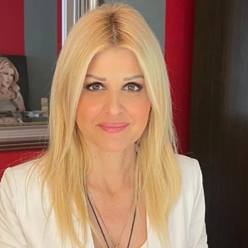 Έλενα Ράπτη | Η σπάνια φωτογραφία με τη μητέρα της και η εντυπωσιακή τους ομοιότητα