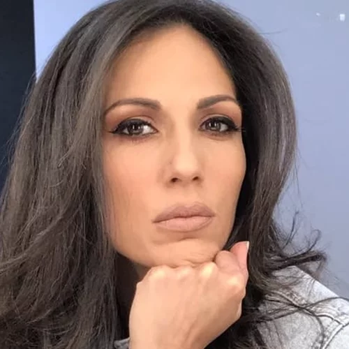 Ανθή Βούλγαρη | Το νέο extreme hair look που την έκανε αγνώριστη