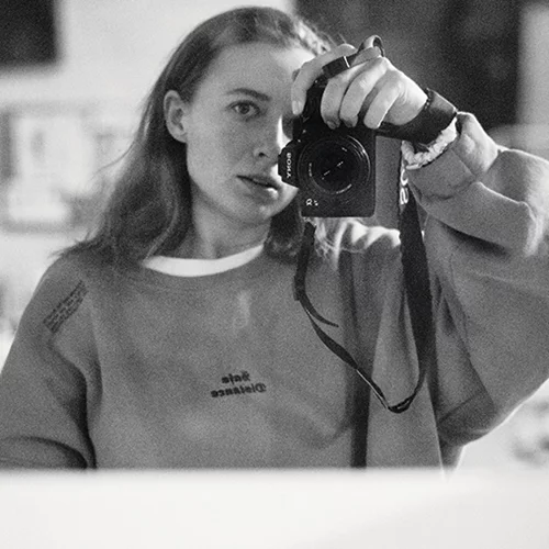 Editorial | Publisher's Notes: Viral βόμβες