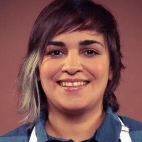 "Εγώ θέλω να πάω σε εκκλησία, να ντυθώ νύφη"