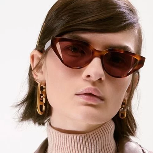 Αυτό είναι το κούρεμα που κυριάρχησε στην Εβδομάδα Μόδας του Μιλάνου FW21-22