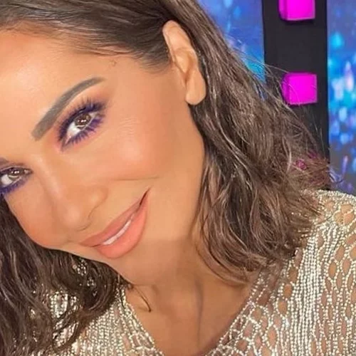 Δέσποινα Βανδή | Γυμνάζεται μαζί με την Έλλη Κοκκίνου υπό την επίβλεψη του συντρόφου της κόρης της, Μελίνας Νικολαΐδη