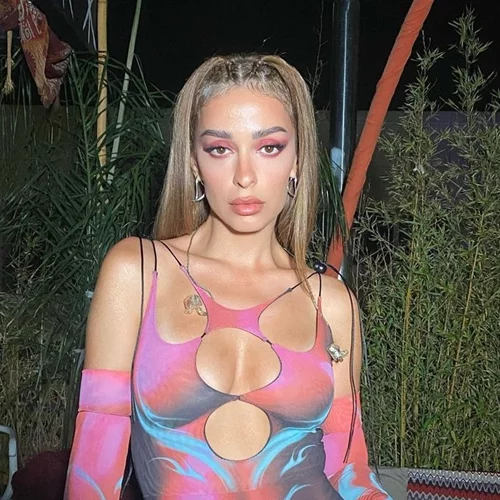 Η Ελένη Φουρέιρα σε προχωρημένη εγκυμοσύνη | Το βίντεο που μας δείχνει την κοιλίτσα της