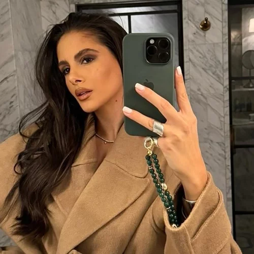 Αλεξάνδρα Νίκα | Το κραγιόν που φοράει κάθε μέρα είναι αυτό που αγαπούν όλα τα it girls