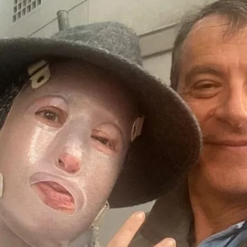 "Να δουν όλοι το πρόσωπο της, να πάψουν να αναρωτιούνται "πόση ζημιά έχει γίνει""