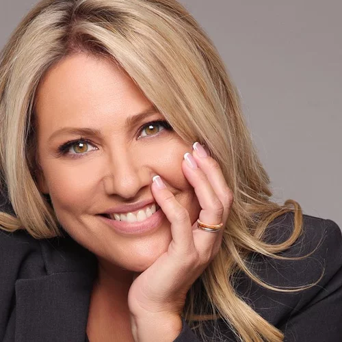 "Σαν 25 χρονών" | Η Μαριάννα Τουμασάτου με νέο χρώμα μαλλιών