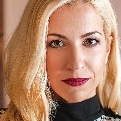 Μαρία Αναστασοπούλου | Τα αγαπημένα της αρώματα μυρίζουν σαν φρεσκοπλυμένα ρούχα