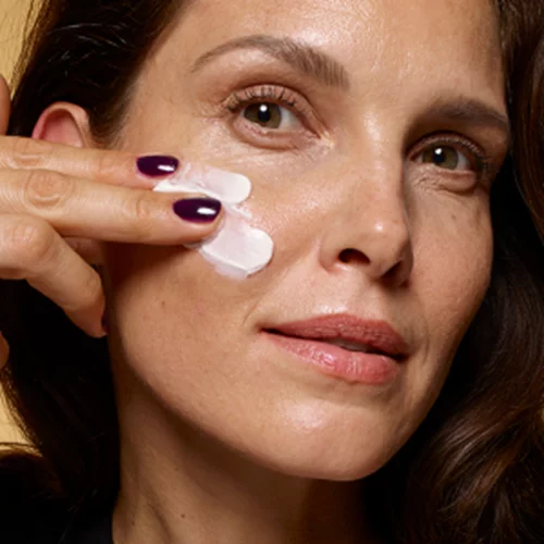 Μετά τα 40 | Πώς να "διορθώσεις" τα 8 πιο βασικά σημάδια γήρανσης