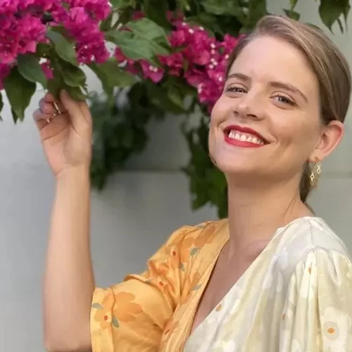 Διακοπές στη Φολέγανδρο για τη Δανάη Μιχαλάκη | Δείτε φωτογραφίες