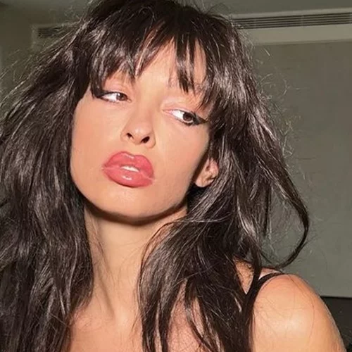 Οι αρετουσάριστες φωτογραφίες της Ελένης Φουρέιρα | Μας δείχνει την πραγματικότητα δύο μήνες μετά τη γέννα