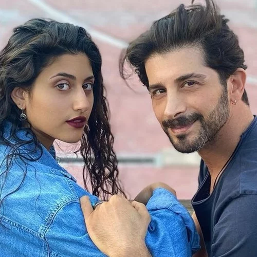 Η Μαρίνα Σπανού υπάρχει μέσα από την τέχνη | Η κόρη του Χρήστου Σπανού είναι ένα υπερταλέντο που έχει πολλά ακόμη να δώσει