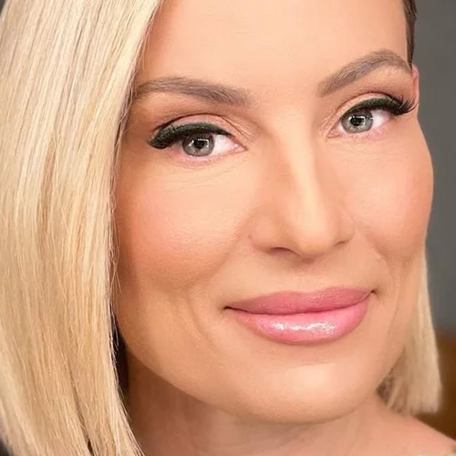 Ελεονώρα Μελέτη | "Μου ευχόντουσαν ψόφο, καταριόντουσαν το μέλλον του παιδιού μου"