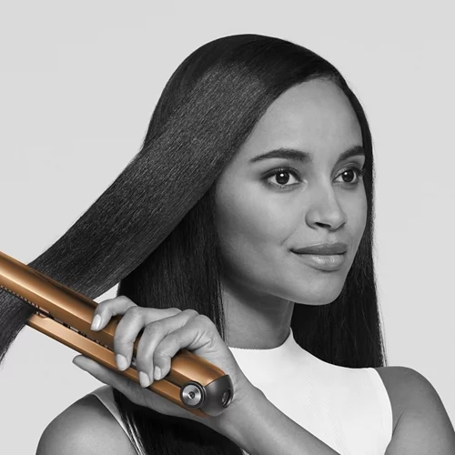 100 years of hairstyles | Η Janna Sireac αναδημιουργεί τα χτενίσματα που έγραψαν ιστορία