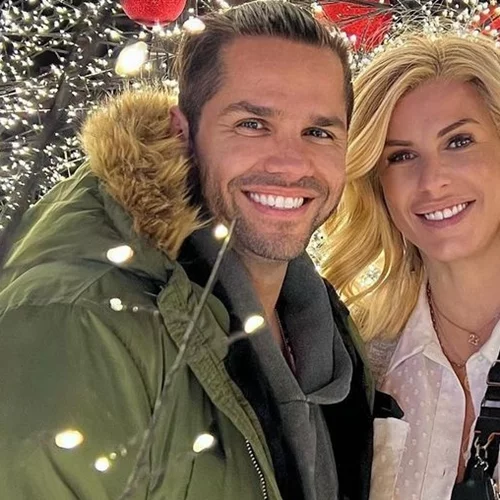 Ο Βασίλης, ο Χάρης και ο Άγγελος Τσαλίκης έχουν μεγαλώσει πολύ | Αυτοί είναι οι κούκλοι γιοι του Γιώργου Τσαλίκη και της Δώρας Δημητροπούλου