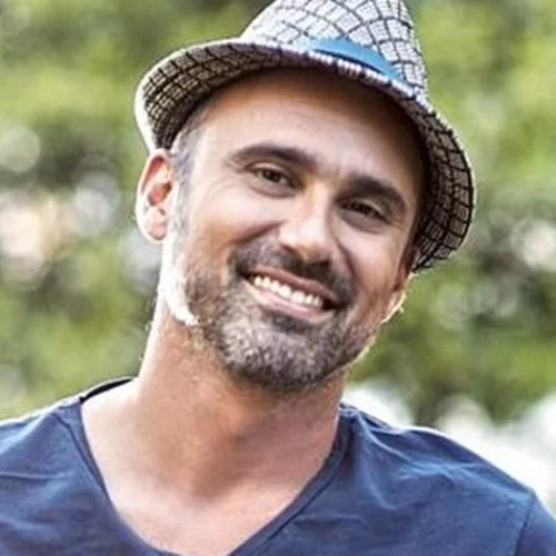 Γιώργος Καπουτζίδης | "Ήθελα απλώς να έχω ένα gay πρωταγωνιστή και πέρασα πάρα πολύ δύσκολα"