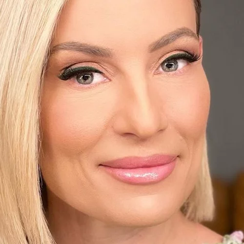 Ελεονώρα Μελέτη | Για μπάνιο αγκαλιά με τη μονάκριβη κόρη της, Αλεξάνδρα