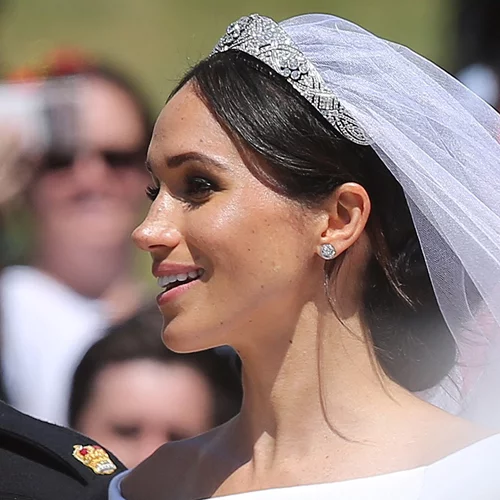 Meghan Markle | Η κρυμμένη λεπτομέρεια στο νυφικό της