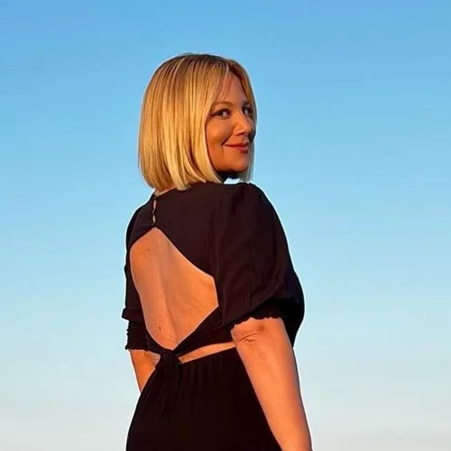 Νάνσυ Ζαμπέτογλου | Ποζάρει δίχως ίχνος μακιγιάζ και μας δείχνει το αληθινό της πρόσωπο