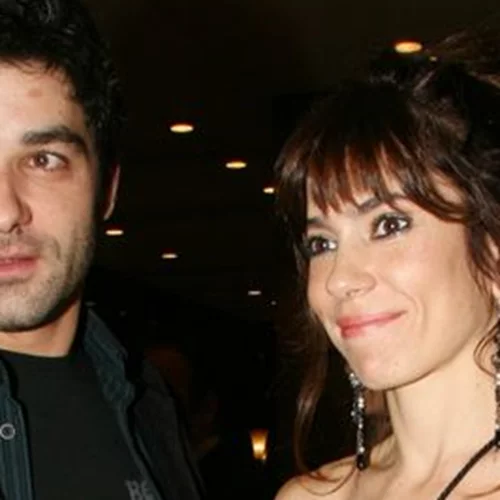 Μυρτώ Αλικάκη - Πέτρος Λαγούτης | Βραδινή έξοδος με τους δύο γοητευτικούς γιους τους