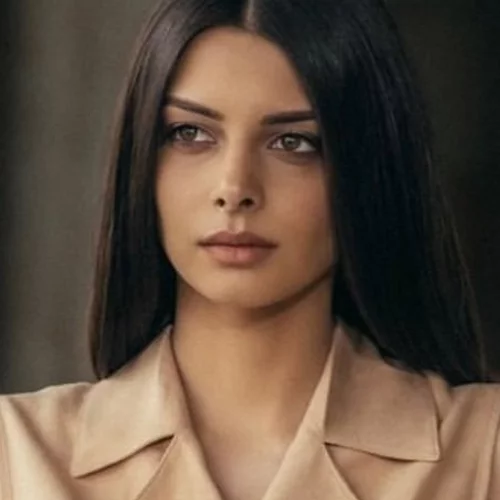 Άννα Μπεζάν | "Το παιδί μου είναι μία μοναδική ιατρική περίπτωση. Ταλαιπωρηθήκαμε πολύ"