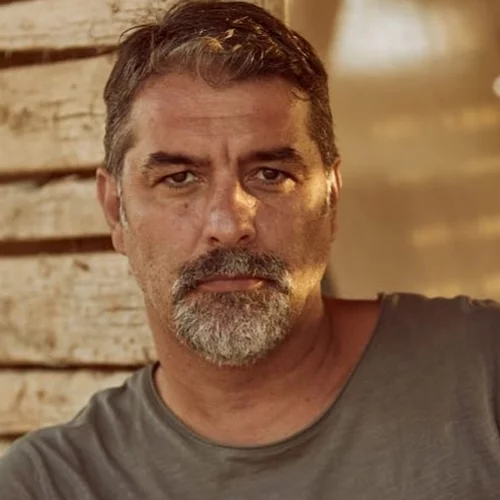 Ο Βασίλης Μπισμπίκης στην πρώτη του ανάρτηση για τον "Σασμό"