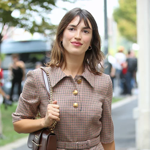 Πώς να πετύχεις το "Je ne sais quoi" στιλ στα μαλλιά όπως μια αυθεντική Παριζιάνα