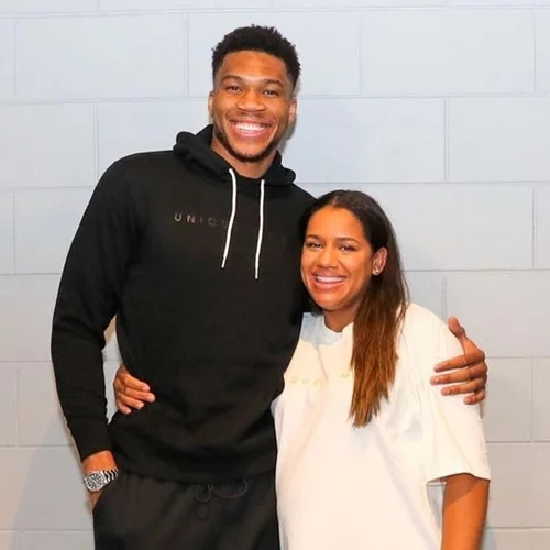 Άκυρος ο γάμος του Γιάννη Αντετοκούνμπο τον Αύγουστο