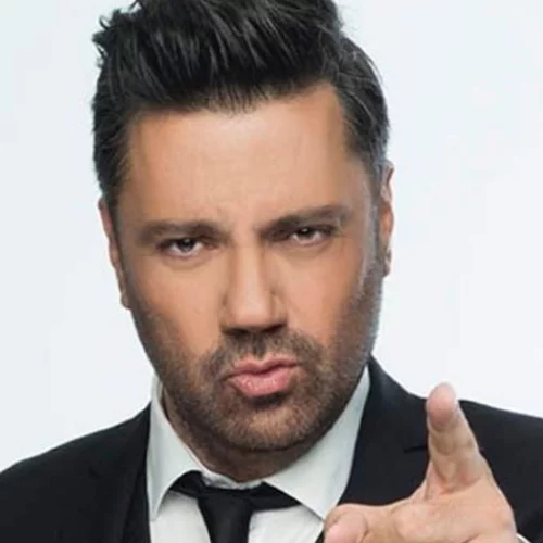 Γιώργος Θεοφάνους | "Το άγχος μου ήταν αυτό, ποια θα βρω γυναίκα να κάνουμε τρία παιδιά μαζί"