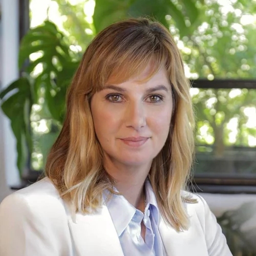 Σοφία Μπεκατώρου | "Αμαλία σε πίστεψαν, όχι όμως όλοι. Δεν ήταν έτοιμη η κοινωνία μας"