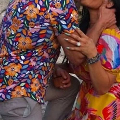 Πρώην παίκτρια του Fame Story αρραβωνιάστηκε στην Κεφαλλονιά και μας δείχνει το μονόπετρο