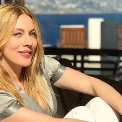 Σμαράγδα Καρύδη | Η ερωτική σκηνή με τον Θοδωρή Αθερίδη που δε θα ξεχάσει ποτέ