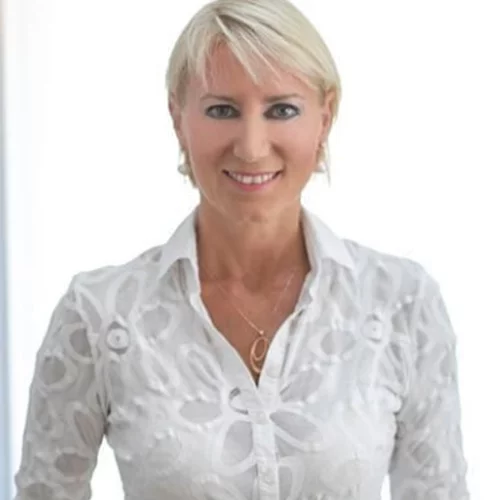 Nατάσα Παζαΐτη | "Όταν τελειώνει το χειρουργείο και όλοι είναι χαρούμενοι!!!"