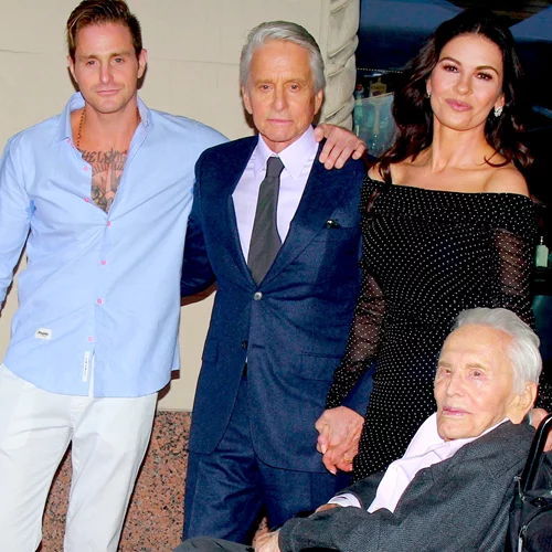 Ο Michael Douglas μοιράζεται την κορυφαία επαγγελματική συμβουλή που έλαβε από τον πατέρα του Kirk