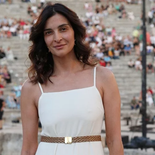 Αντιγόνη Κουλουκάκου | Η αποστομωτική απάντηση σε follower που την αποκάλεσε "ξυλάγγουρο"