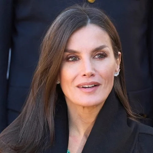 H Letizia της Ισπανίας με τα μοκασίνια από τη Massimo Dutti που χρειάζεσαι στην γκαρνταρόμπα σου