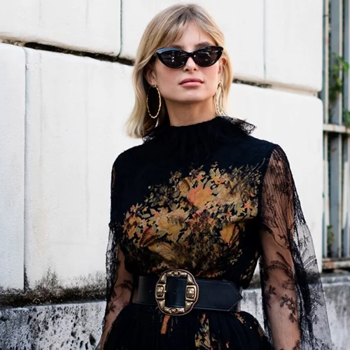 Look like "that girl" | 15+ χτενίσματα για καρέ μαλλιά που θα απογειώσουν το στιλ σου