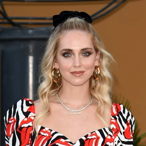 Το δοκιμασμένο trick για να κρατάνε περισσότερο οι μπούκλες σου - χωρίς τη χρήση λακ