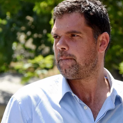 "Όταν ακούσαμε τη διάγνωση ήταν ένα τεράστιο σοκ..." | Ο Δημήτρης Παπανικολάου μιλάει για τον αυτισμό της κόρης του