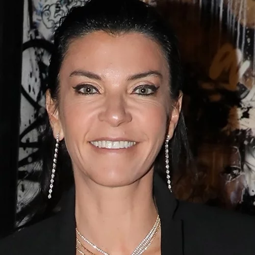 Αννέζια και Ντεμήλια Καμπουρίδη | H Mαρίνα Βερνίκου με τις κόρες της στη συναυλία της Beyoncé στο Ντουμπάι