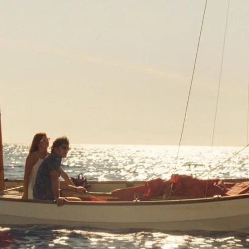 "Maestro" | "Δεν αντέχω άλλο, δεν αντέχω. Χτυπάει εμένα, χτυπάει το παιδί μου"