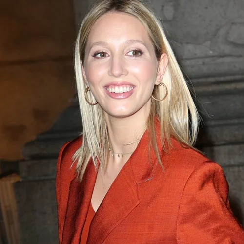 She’s a mood | Η Μαρία Ολυμπία Γλύξμπουργκ πήγε στο Glastonbury Festival με τις φίλες της και δημοσίευσε τις πιο cool φωτογραφίες