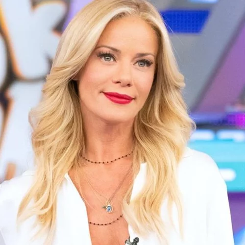 Ανανεωμένη η Ζέτα Μακρυπούλια | Η φρέσκια αλλαγή στο look της